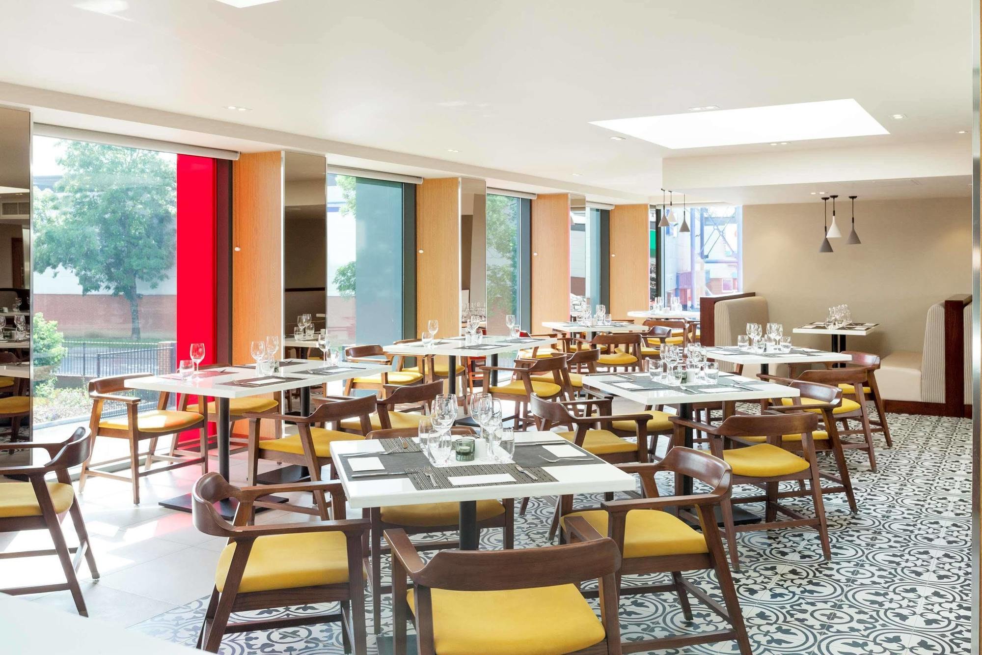 Hotel Hyatt Place West London Hayes
